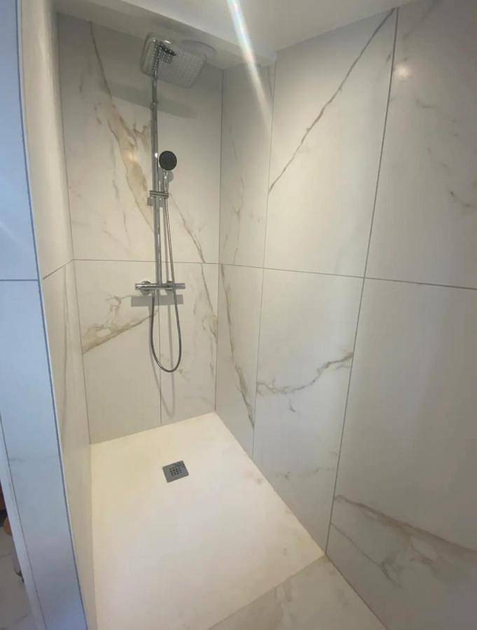 Location de vacances pour 5 personnes, avec jardin à Corme-Écluse - 2