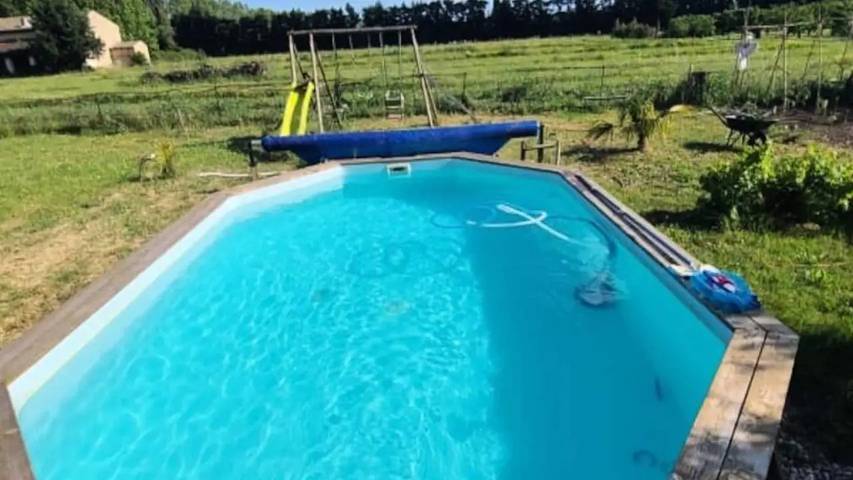 Apartamento de vacaciones para 7 personas, con piscina y jardín - 1