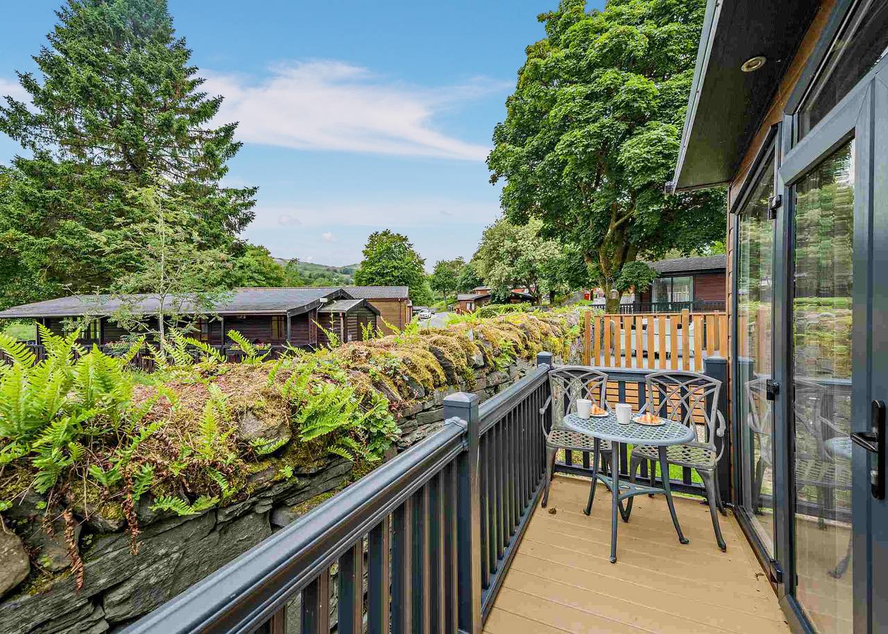 Gold Premium Caravan with ensuite in Bowness-on-Windermere, Lake District