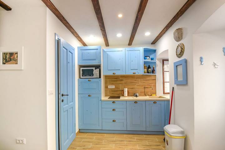 Appartement entier, Appartement de vacances pour 2 personnes in Baška, Krk