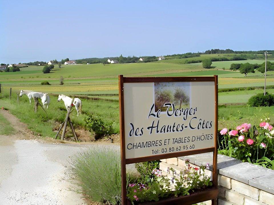 Le Verger des Hautes Côtes - Chambre Clos Vougeot in Villers-la-Faye, Région de Beaune