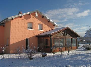 Gîte pour 10 personnes, avec jardin, animaux acceptés dans Le Clerjus