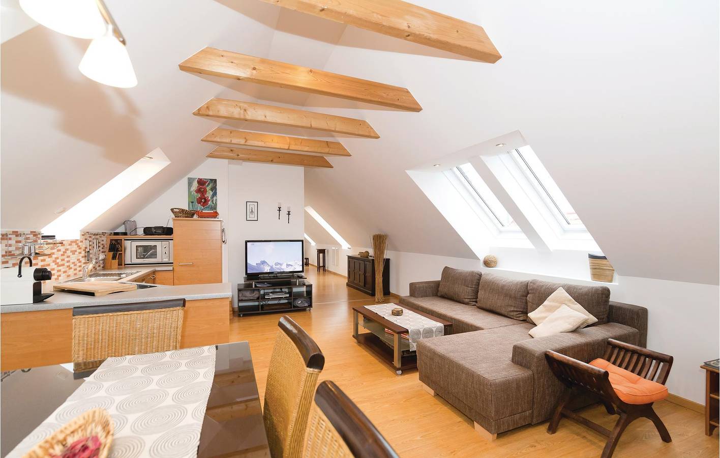 Ganze Ferienwohnung, Ferienwohnung für 5 Personen mit Garten in Eisenberg an der Pinka, Südburgenland