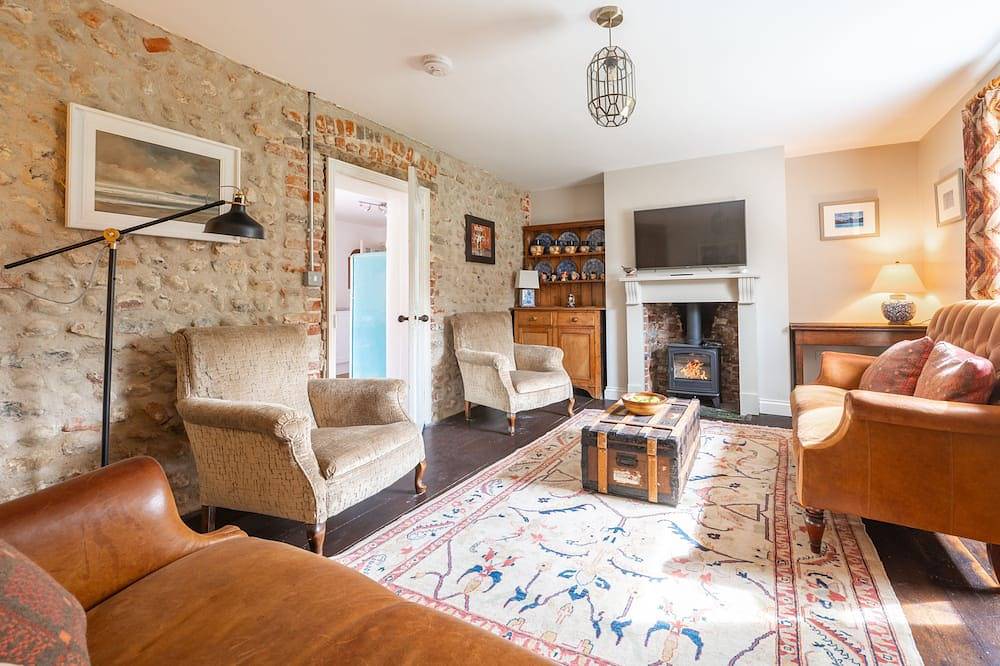 Mollie's Cottage, Overstrand, Norfolk in Overstrand, Norfolk Coast