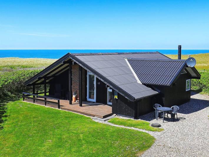 Ferienhaus für 6 Personen, mit Terrasse und Sauna in Løkken