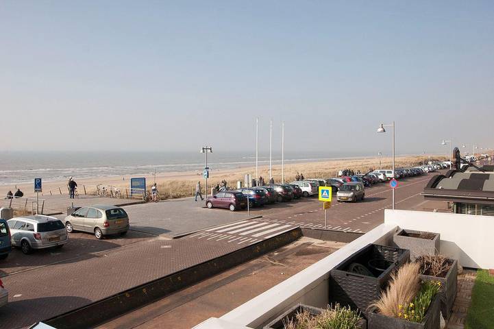 Filter.beach_travel.vacation_home für 4 Personen, mit Balkon/Terrasse und Terrasse in Egmond
