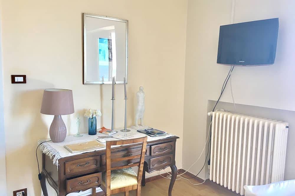 Entire apartment, Trieste Panoramic gulf view in Trieste, Carso