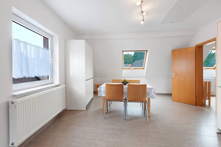 Ferienwohnung für 6 Personen, mit Balkon in Rhein (Deutschland) - 2