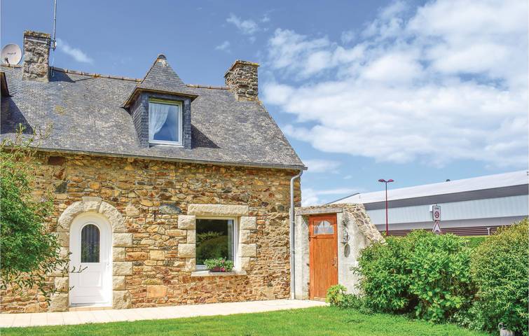 Ferme pour 3 personnes, avec Terrasse et Jardin en Bretagne