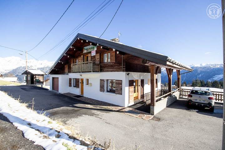Gîte pour 4 personnes, avec terrasse, animaux acceptés dans Massif du Mont-Blanc
