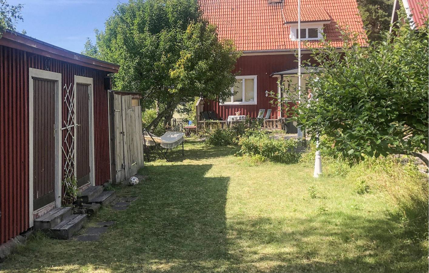 Hus för 5 Personer med trädgård in Västervik