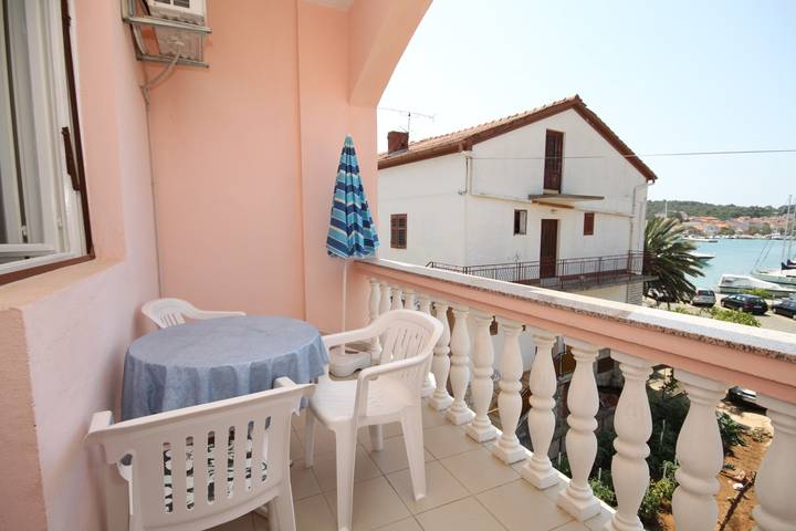 Ferienwohnung für 7 Personen, mit Balkon/Terrasse - 1