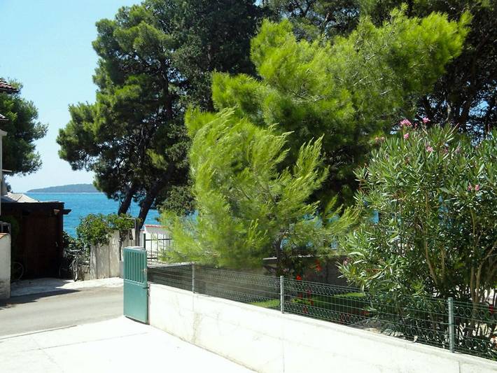 Ferienwohnung für 4 Personen, mit Garten in Grad Šibenik - 4