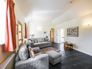 Glamping for 4 People in Shropshire, West Midlands, Photo 4