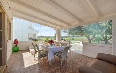 Casa Vacanza per 8 Persone in Valle D'Itria, Foto 3