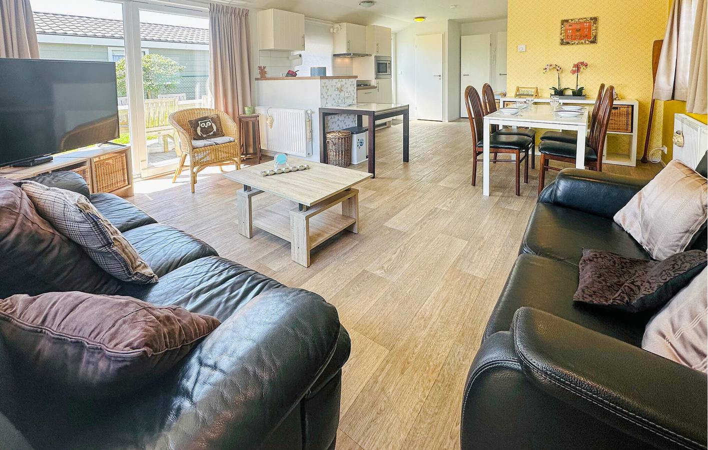 Holiday home for 4 people with terrace in Bredene, Belgian Coast