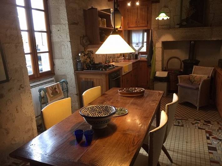Holiday Home 'Petit Indeaux' with Private Terrace, Private Garden and Wi-Fi in Lusignac, Périgord Vert