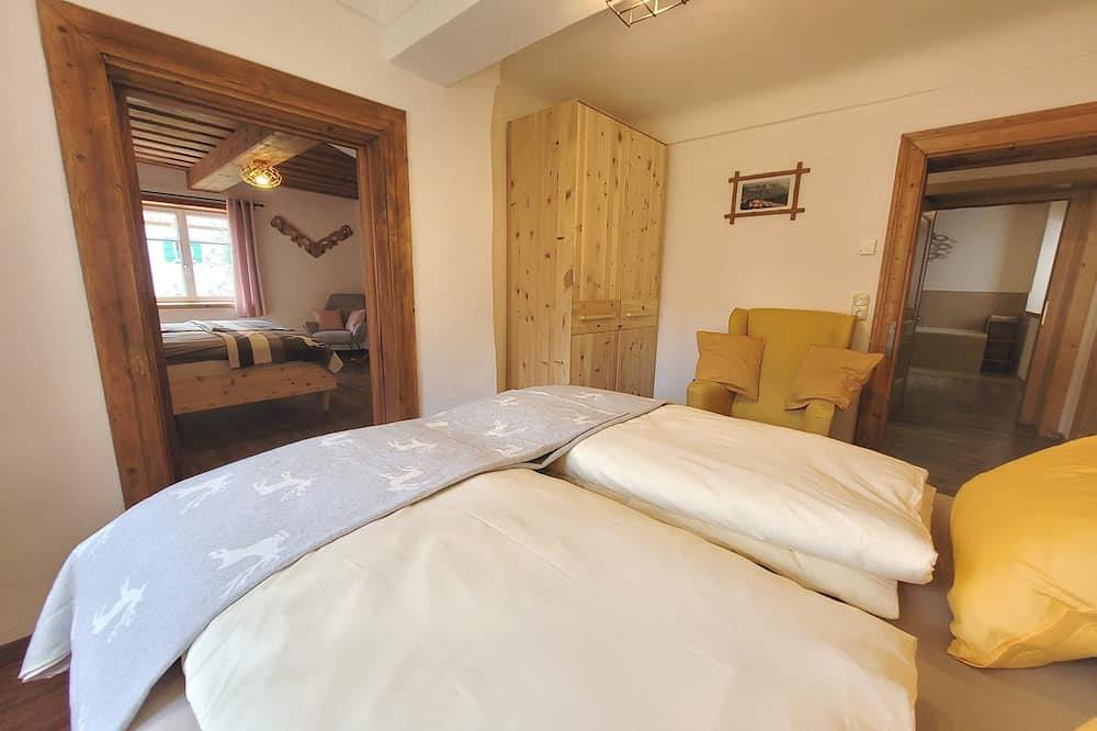 Ganze Wohnung, Das Apartment Bühemirla im Haus Klampfner-Gütl in Altaussee in Altaussee, Liezen und Umgebung