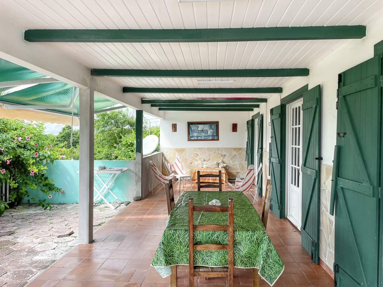 Casa Familiar con Piscina Privada en Saint-François in Saint-François, Guadalupe