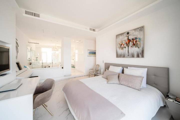 Gîte pour 6 personnes, avec balcon et sauna dans Plage du Palm Beach - 4