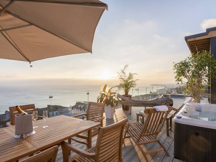 Gîte pour 14 personnes, avec jardin à Hastings - 2