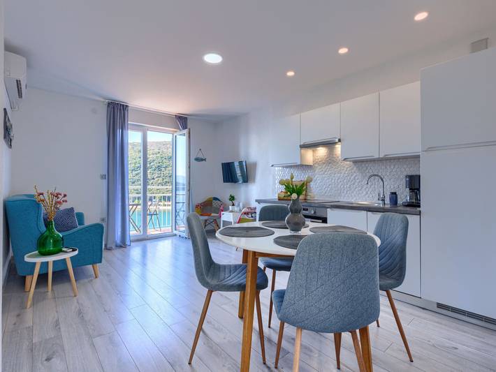 Ferienwohnung für 4 Personen, mit Balkon in Rabac - 2