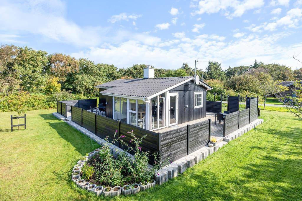 Gemütliches Ferienhaus für 4 Personen und 2 Hunde in Bjerregård, Holmsland Klit