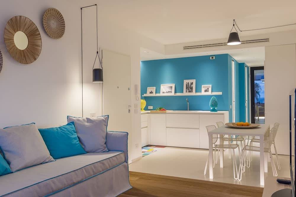 Appartamento intero, Charmante Wohnung in Donnalucata mit Möblierter Terrasse in Donnalucata, Scicli