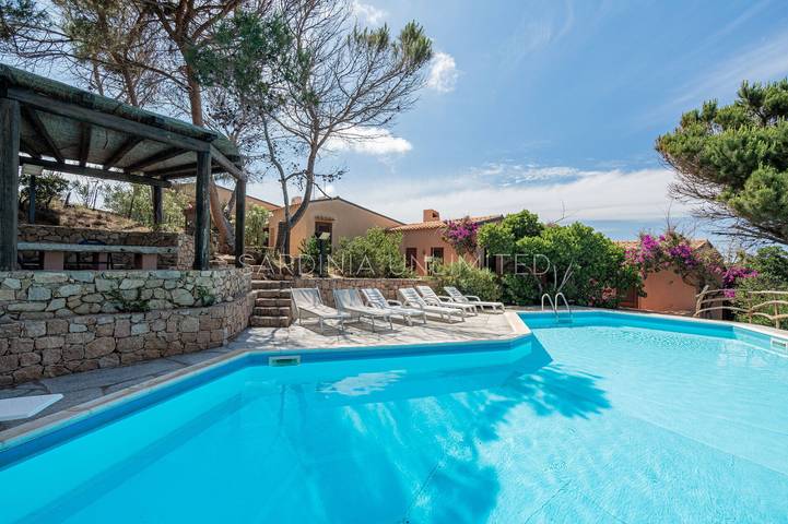 Villa Baia di Myrtama in Costa Paradiso, Trinità d'Agultu e Vignola