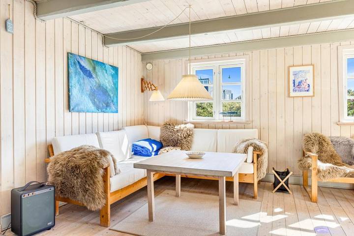 Charmantes Ferienhaus in Søndervig, nur 25 m zum Strand in Søndervig, Holmsland Klit