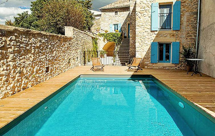 Location de vacances pour 4 personnes, avec Terrasse à Saint-André-de-Roquepertuis