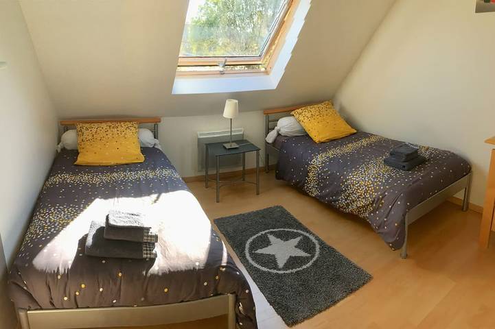Villa 4* piscine intérieure privée / Spa - Plage à 200m in Plouescat, Côte des Légendes
