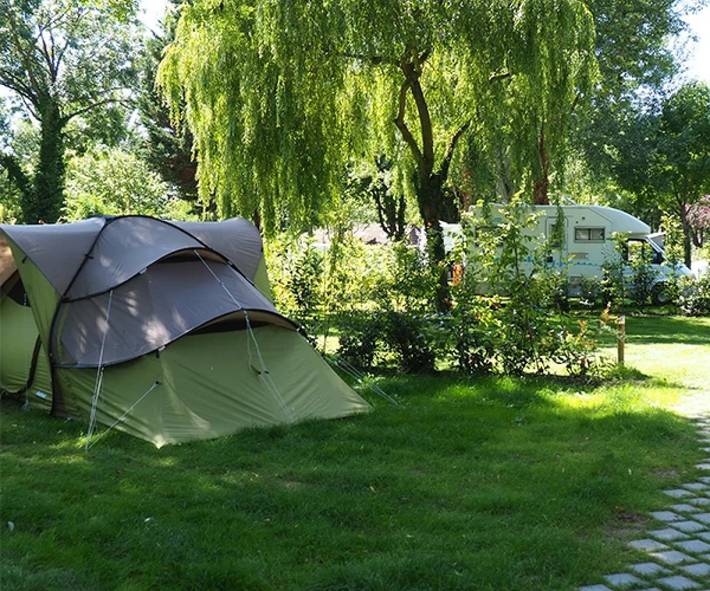 Gîte pour 6 personnes, avec bassin pour enfant à Neuilly-sur-Marne - 2