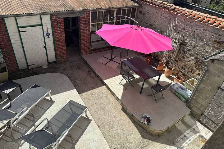 Location de vacances pour 6 personnes à Bussière-Poitevine