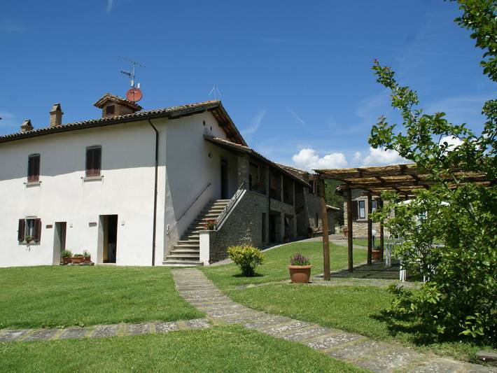 Location de vacances pour 4 personnes, avec terrasse et piscine à Città di Castello - 4
