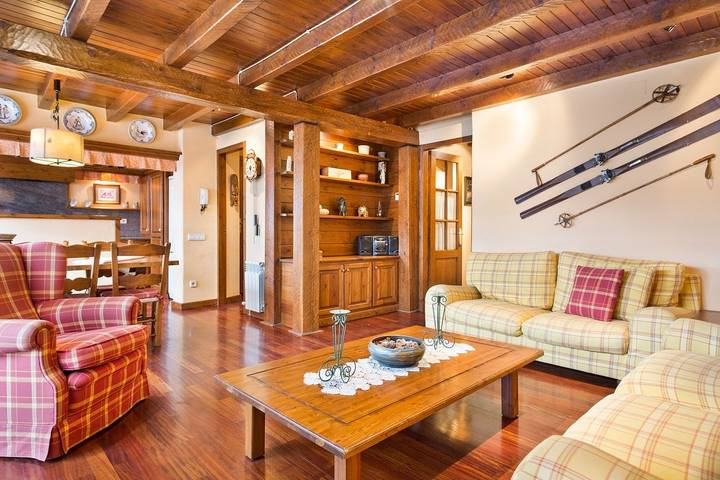 Location de vacances pour 4 personnes, avec Balcon à Vielha e Mijaran