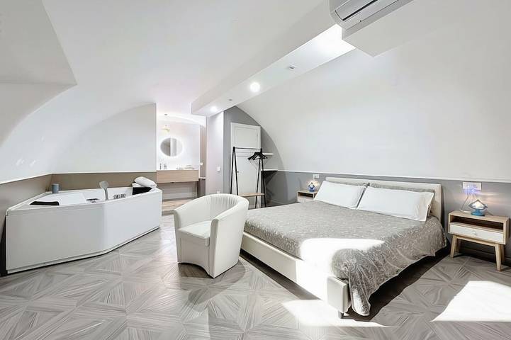 Apartamento de vacaciones para 4 personas, con jacuzzi y balcón - 1