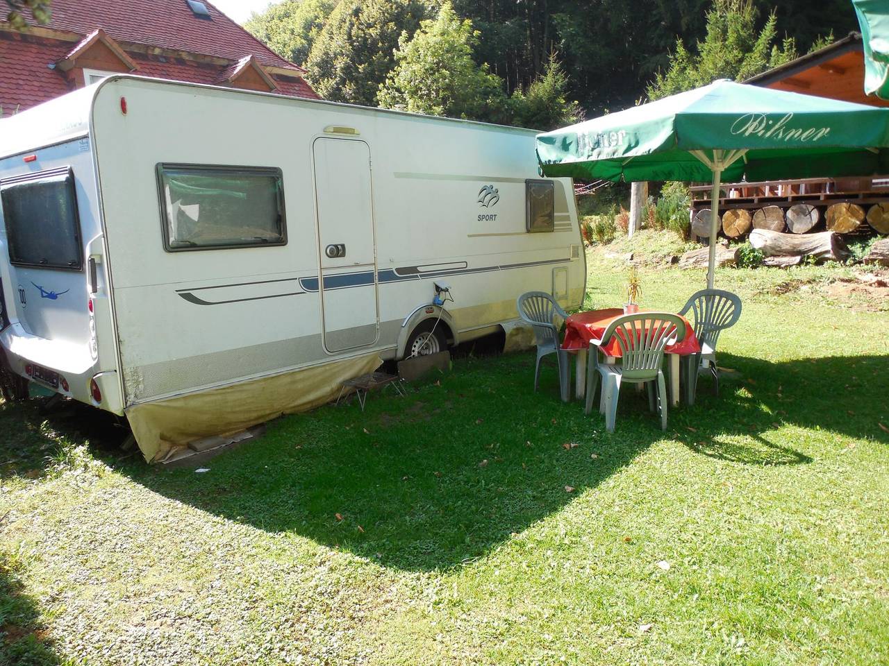 Ganze Wohnung, Wohnwagen Nr.6  by Seeblick Ferien Edersee, Waldeck in Waldeck, Waldecker Land