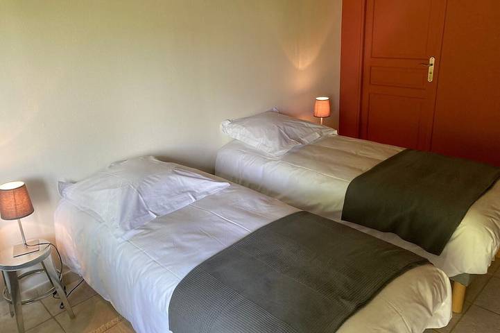 Chambre d’hôte pour 2 personnes, avec jardin à Penvénan - 2