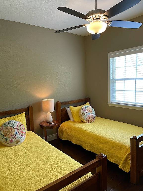 Ganze Wohnung, Harbor Towne Condo.... Ansicht, Ansicht, Ansicht.... Schlafmöglichkeiten für 6 & Kinder willkommen in Lake Ozark, Lake of the Ozarks