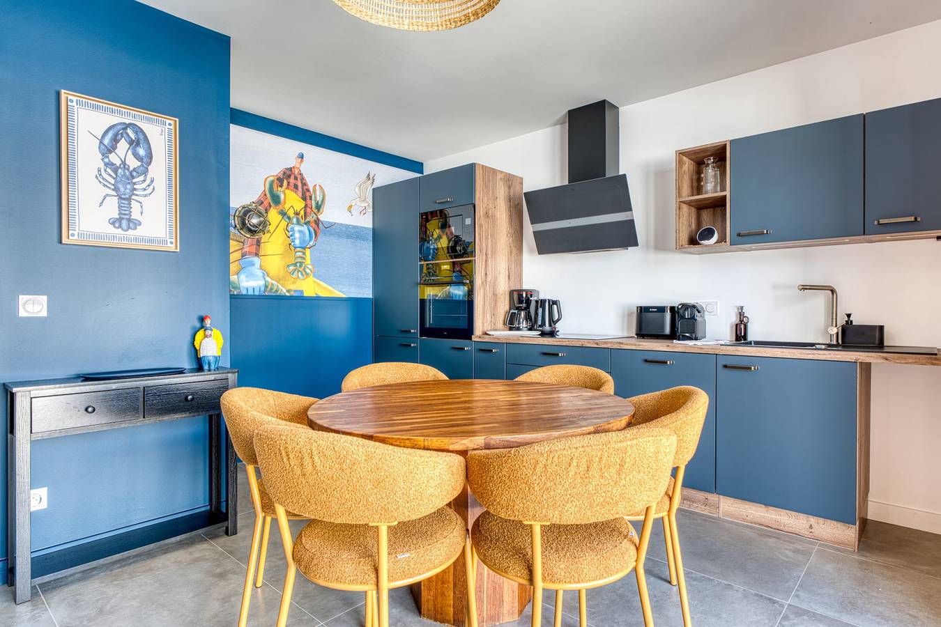 Cocon Bains de Mer vlakbij het strand, Privé Terras, Centrum te voet, 4p in Saint-Gilles-Croix-de-Vie, Loiredal