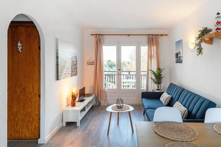 Location de vacances pour 4 personnes, avec piscine et balcon, animaux acceptés à Arenal d'en Castell