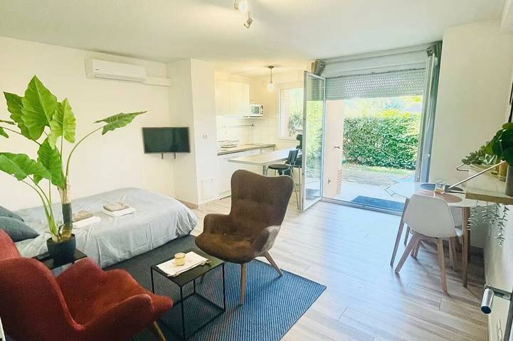 Apartamento de vacaciones para 2 personas, con piscina y jardín - 1
