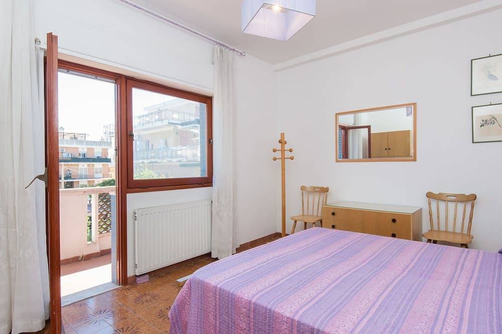 Ganze Wohnung, Gemütliche Wohnung für 4 Gäste mit  W-Lan, Tv und Terrasse in Torvaianica, Rom Provinz