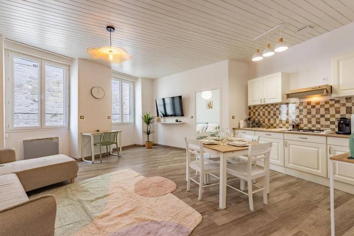 Gîte pour 4 personnes à Roquecor