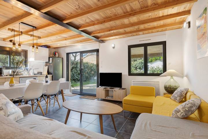 Location de vacances pour 7 personnes, avec jardin à Le Verdon-sur-Mer - 2