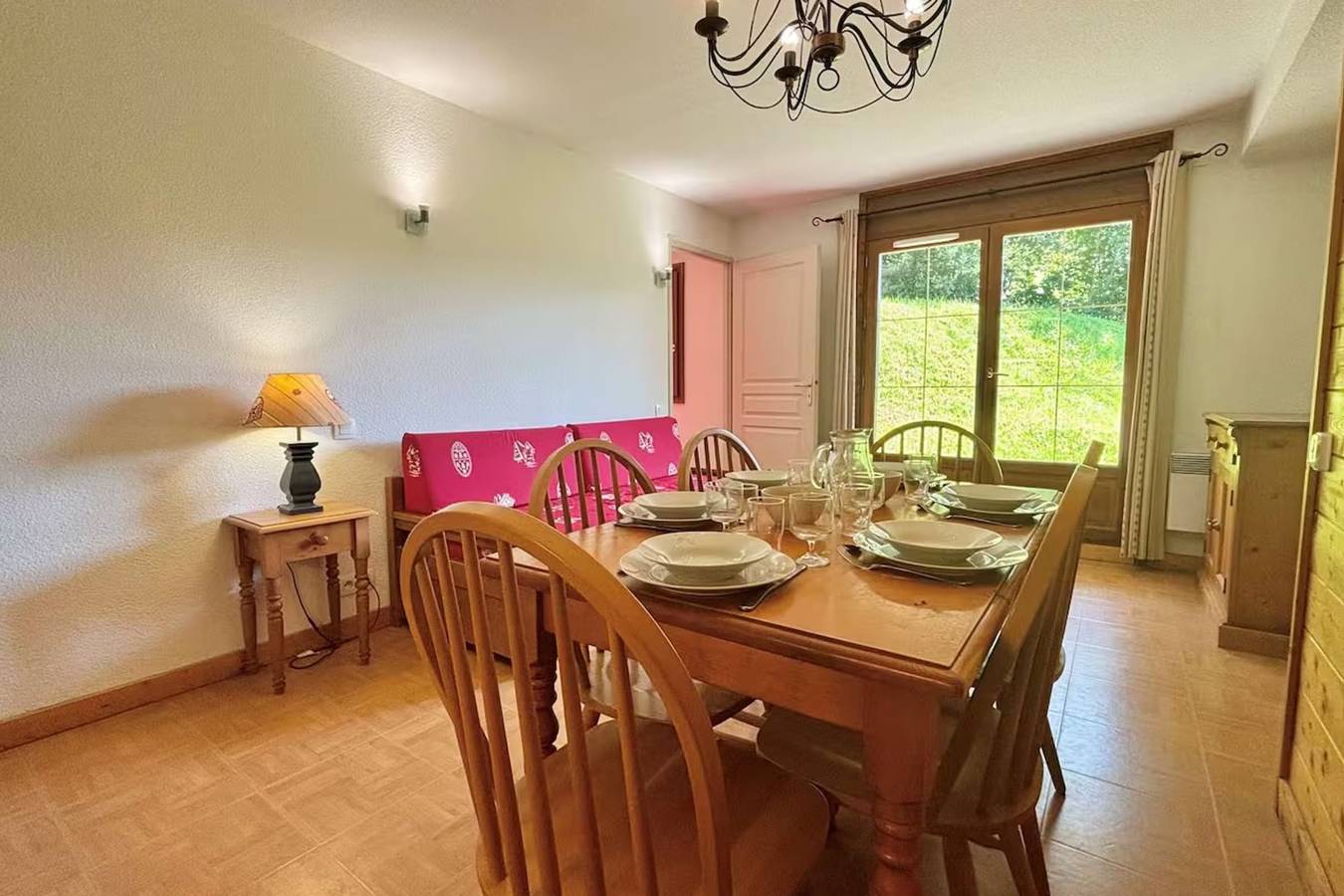 Apartamento entero, Skiing, terrace, swimming pool: ideal apartment in Flumet, Albertville region