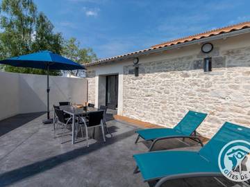 Gîte pour 6 personnes, avec terrasse à Torfou