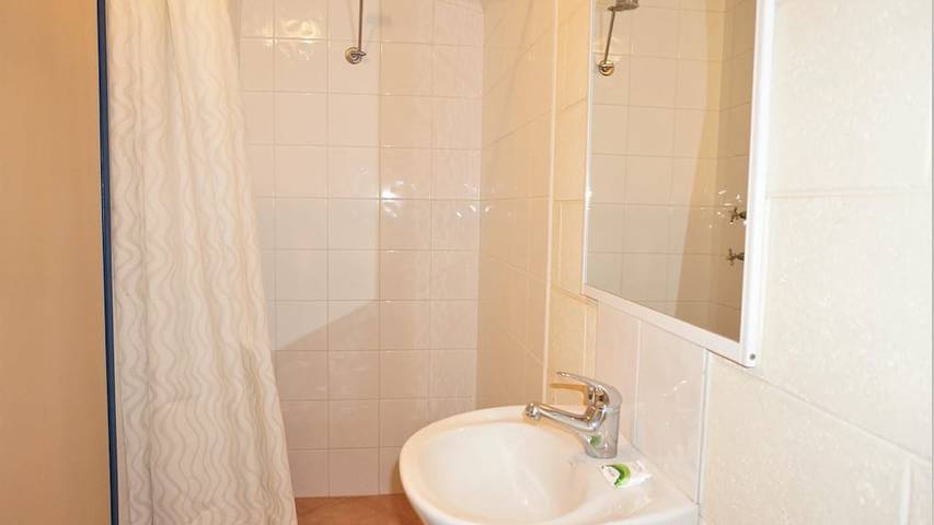 Villa für 8 Personen, mit Pool - 1