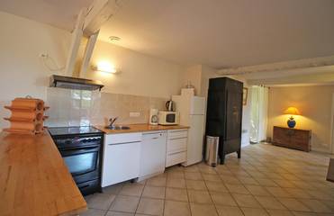 Gîte for 15 Guests in Vicq-sur-Breuilh, Haute-Vienne, Picture 3